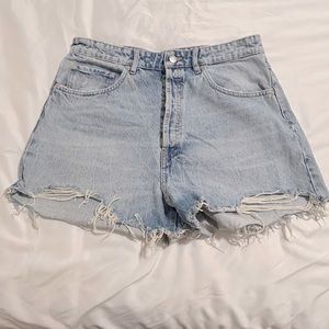 Light wash Zara high waisted shorts